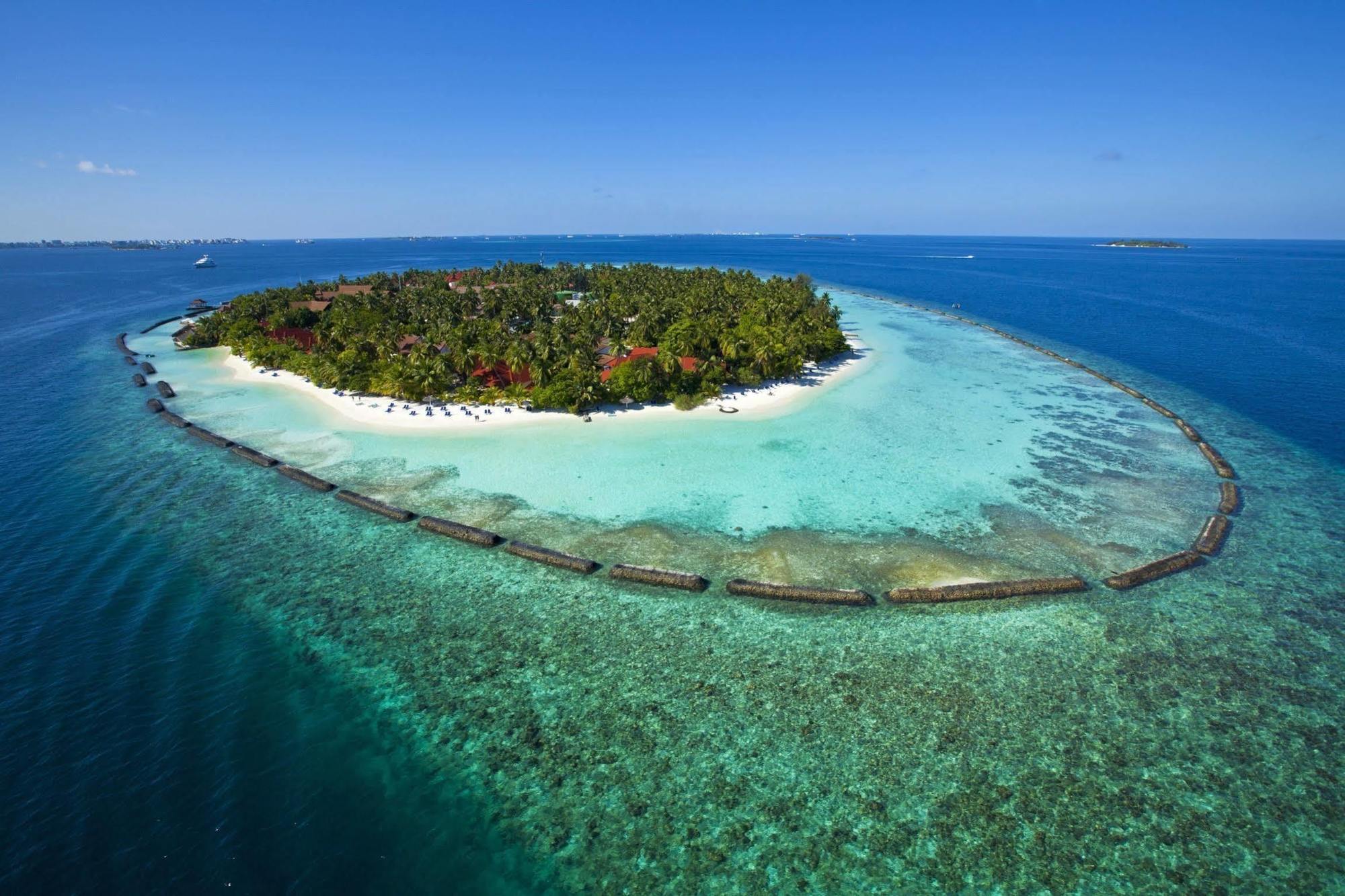 Kurumba Maldives North Male Atoll Exterior photo